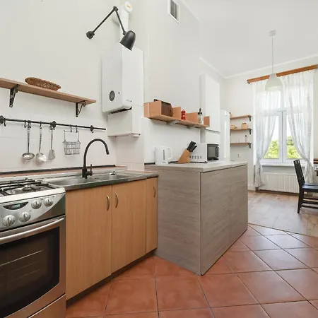 Komfortowy Apartament Blisko Rzeki We Wroclawiu Z Biurkiem I Wanna By Renters * Breslau